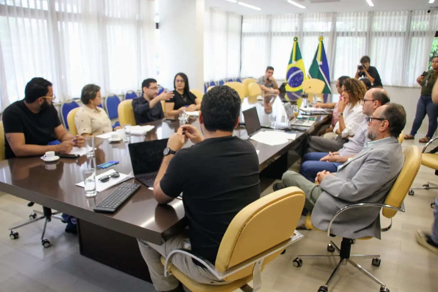 Governo do Amapá realiza reunião para debater preparativos para a COP30
