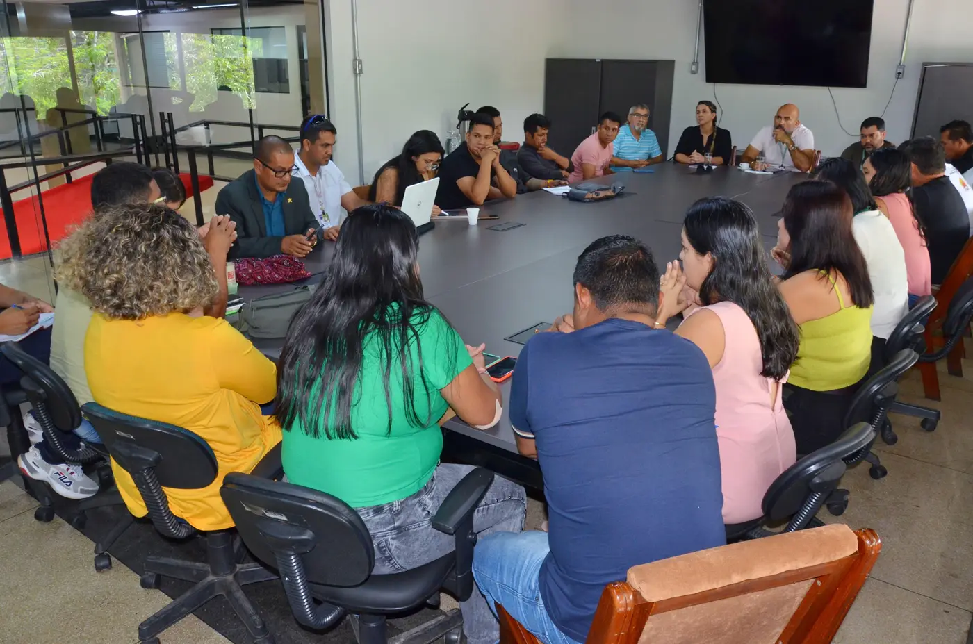 Encontro com Lideranças Indígenas do Município de Oiapoque, Tratativas de Demandas para o Setor de Infraestrutura nas Aldeias