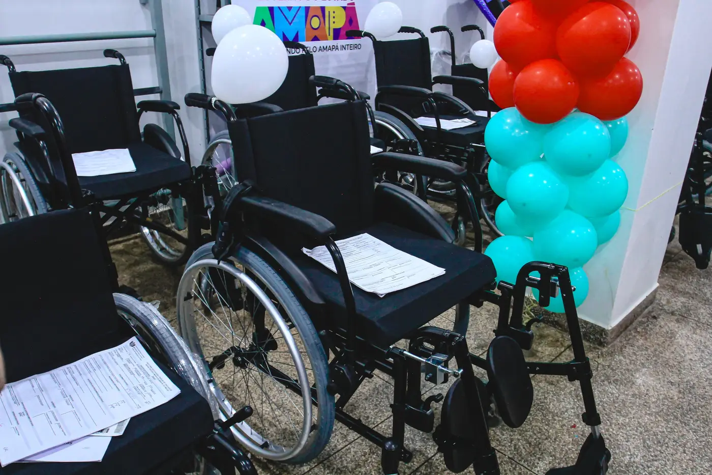 Governo do Estado distribui materiais de órtese e prótese do programa Reabilita Amapá para pacientes atendidos pelo Creap em Laranjal do Jari