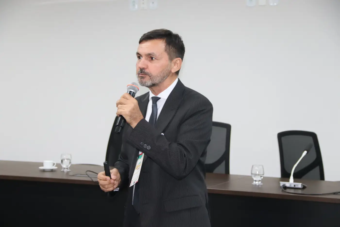 Adriano Monteiro