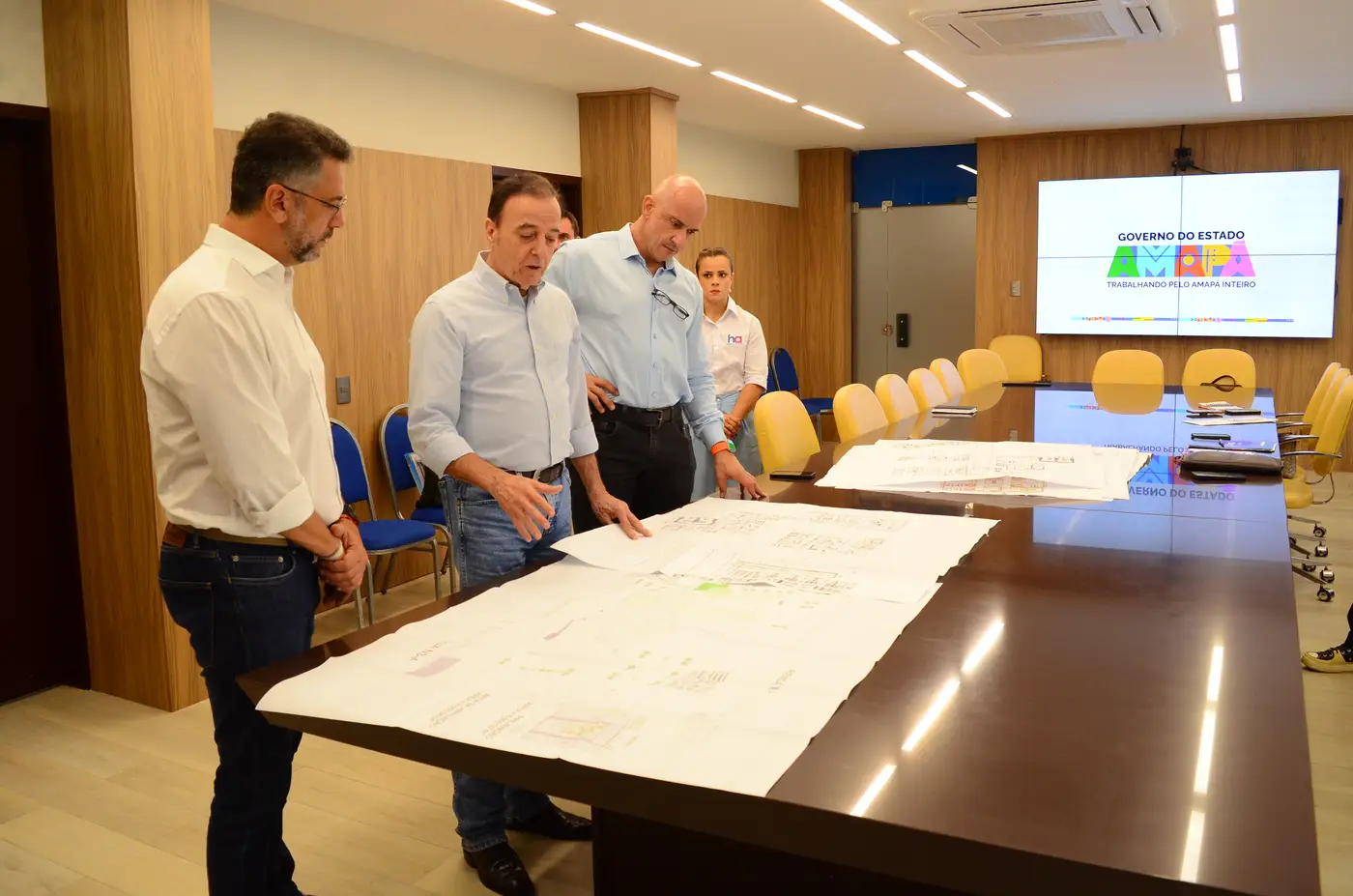 Reunião com Presidente do Hospital de Amor, Henrique Prata, e Equipe Técnica do Governo do Estado