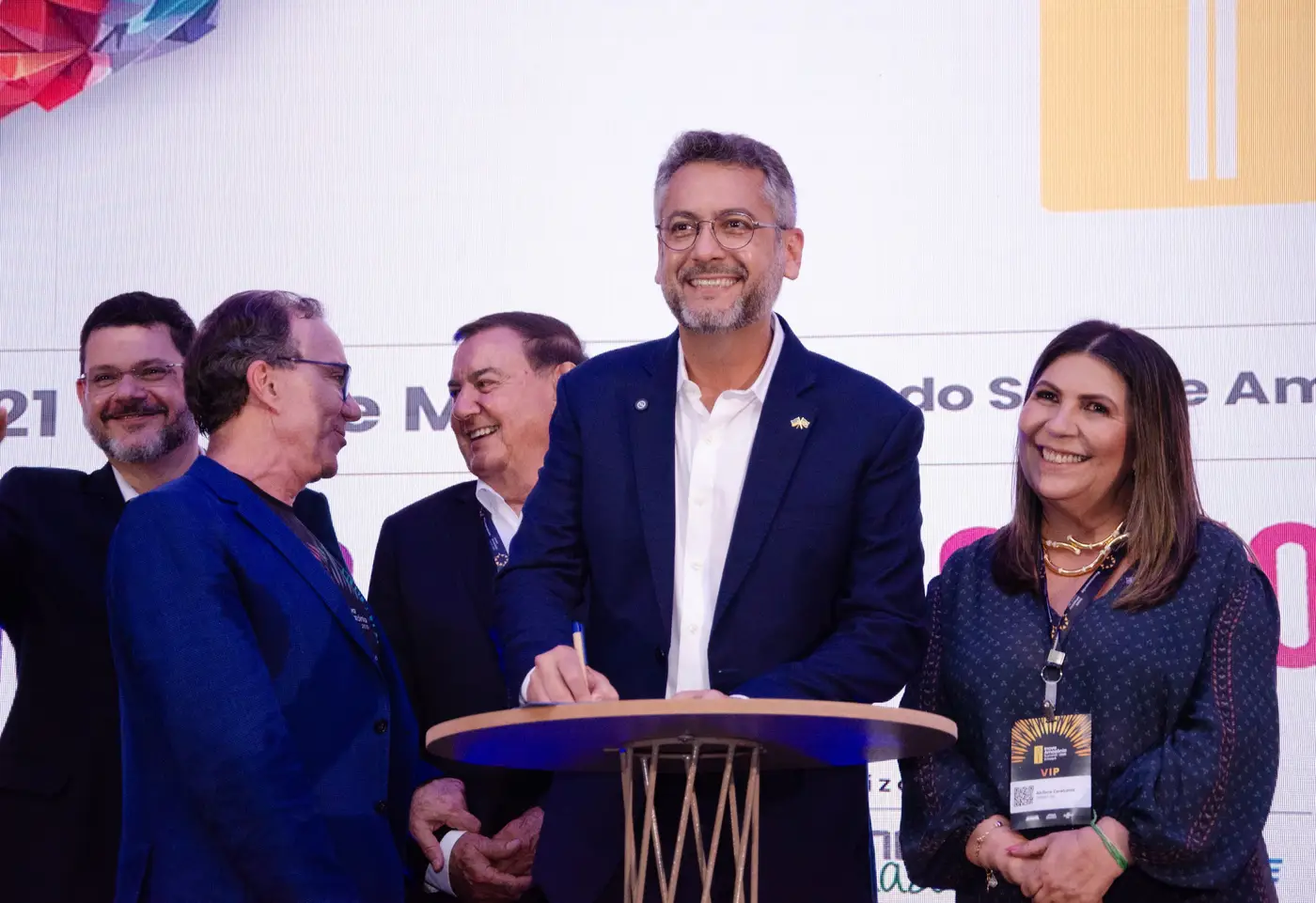 Max Renê