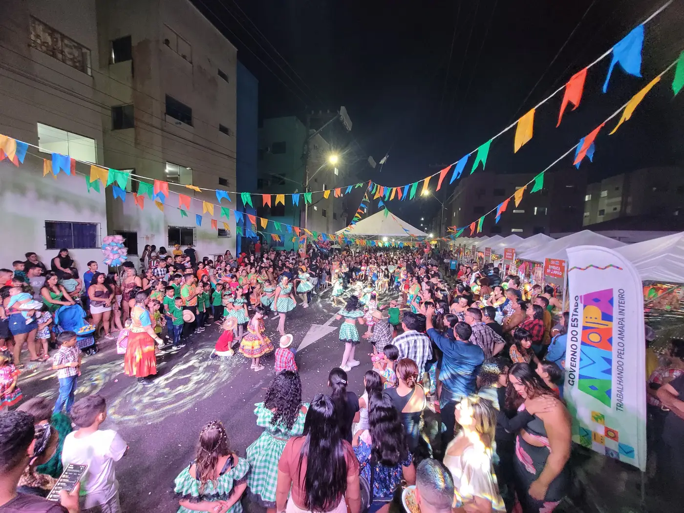 Arraiá no Residênciá - Vila dos Oliveiras