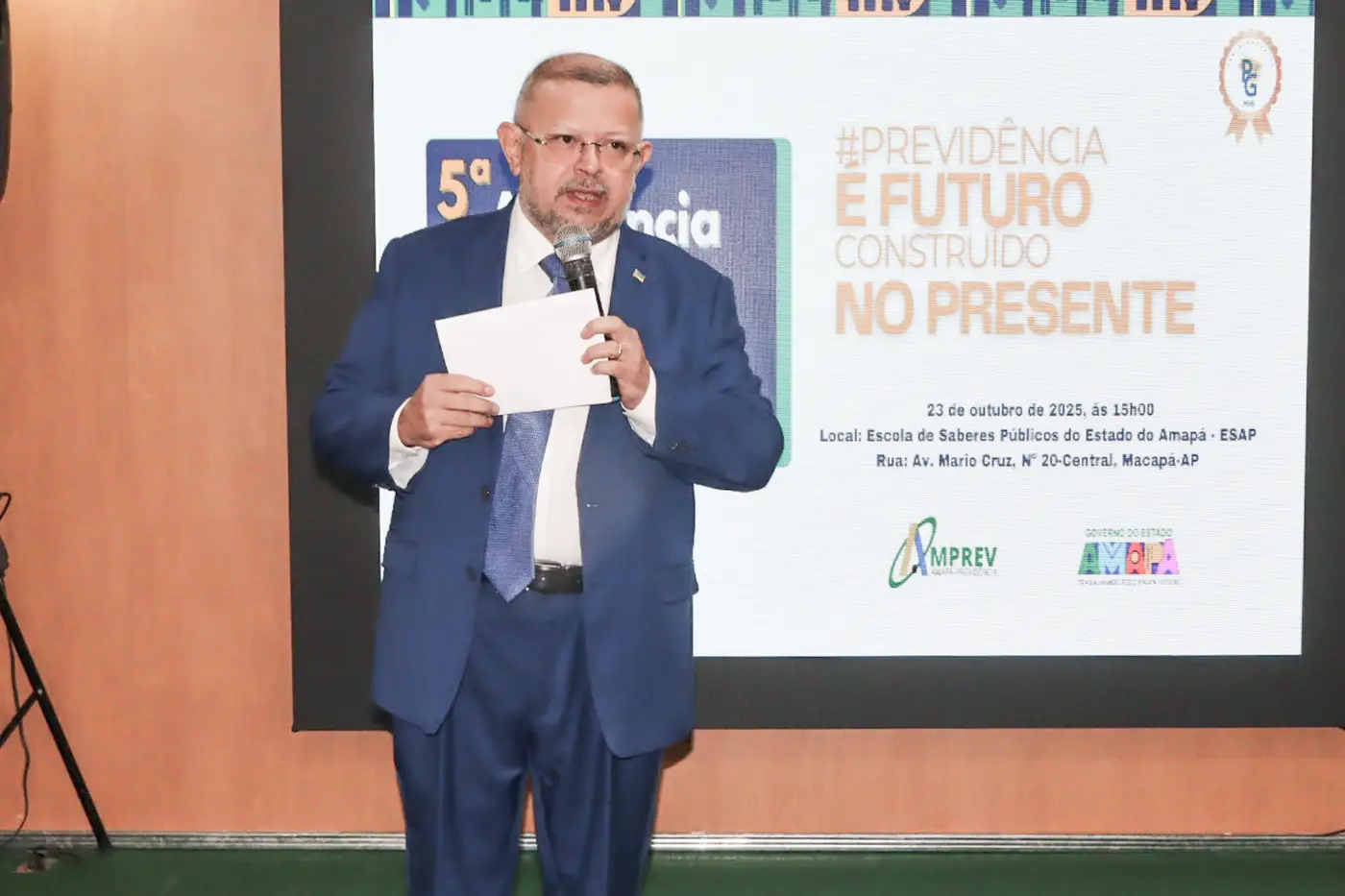 Adriano Monteiro
