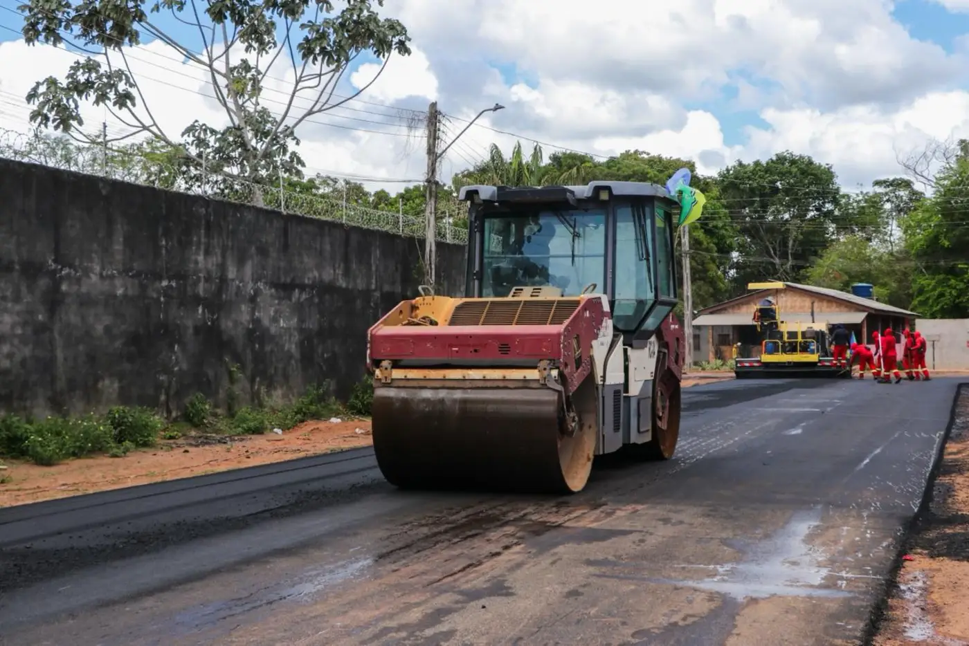 Visita a Pavimentação Asfáltica no Bairro Novo Horizonte