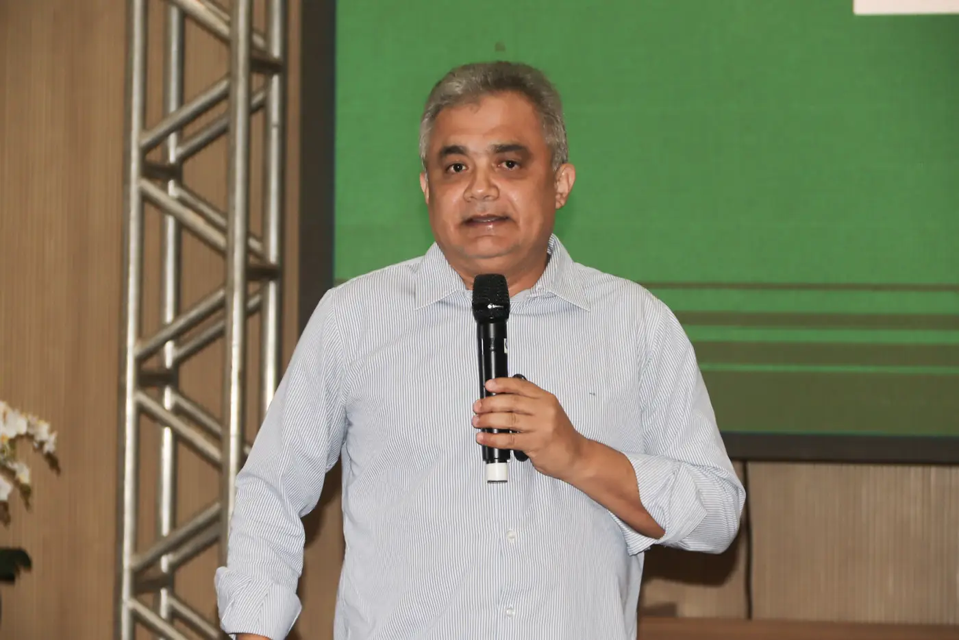 Adriano Monteiro