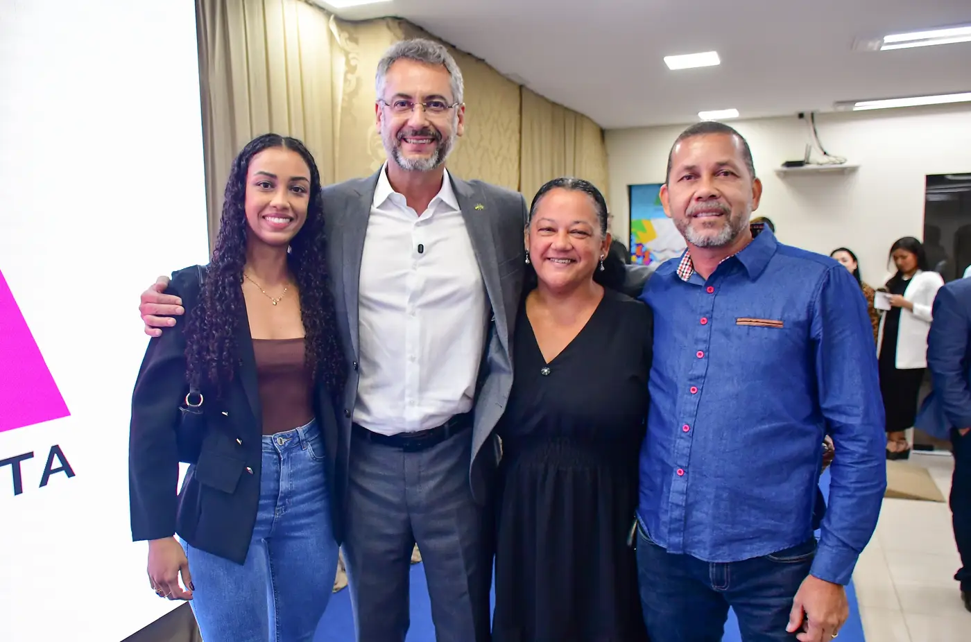 Max Renê