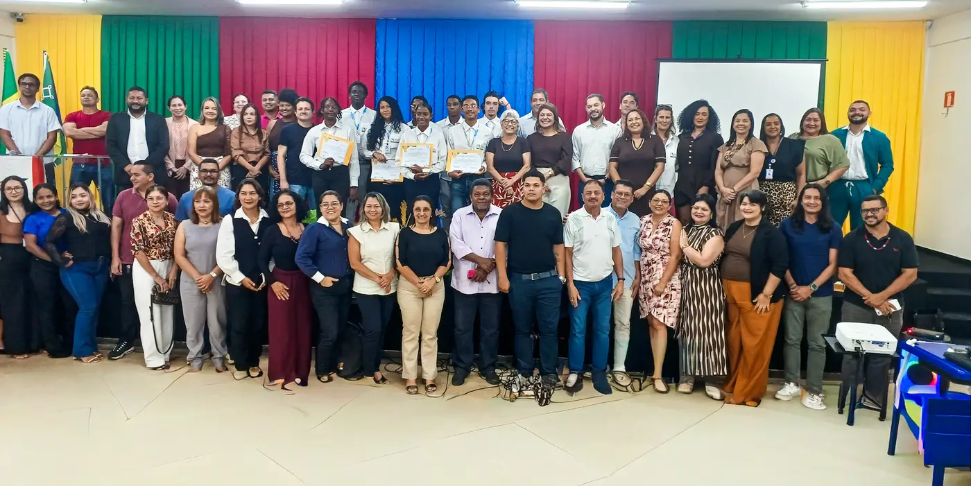Governo do Amapá Celebra Fim de Intercâmbio de Estágio com Alunos da Guiana Francesa