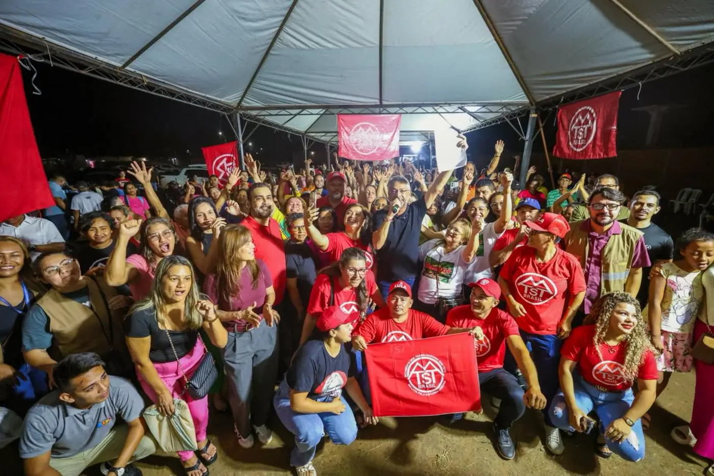 Plenária com Moradores da Ocupação Brasil Novo 3