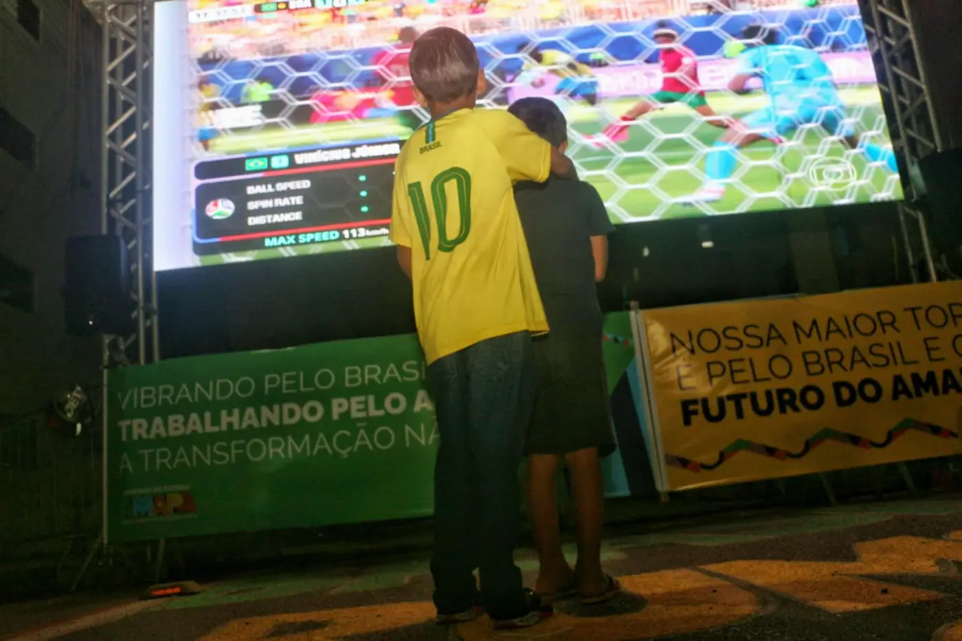 Governo do Amapá Garante Telões nos 8 conjuntos Habitacionais de Macapá para Transmitir a Copa do Mundo