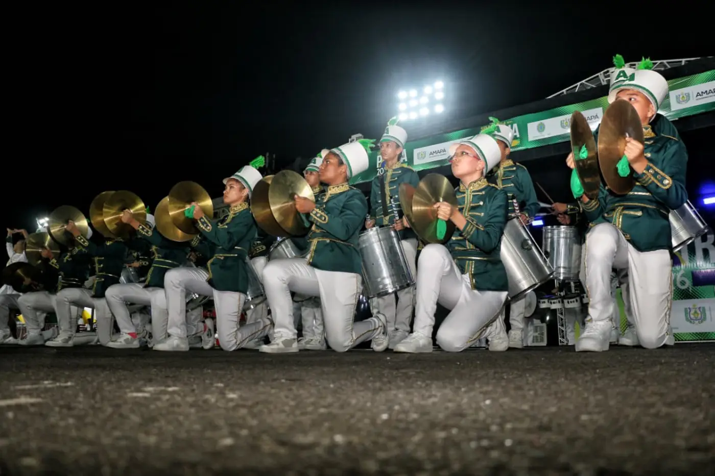 Festival de Bandas e Fanfarras - Escola Adão Ferreira - Porto Grande