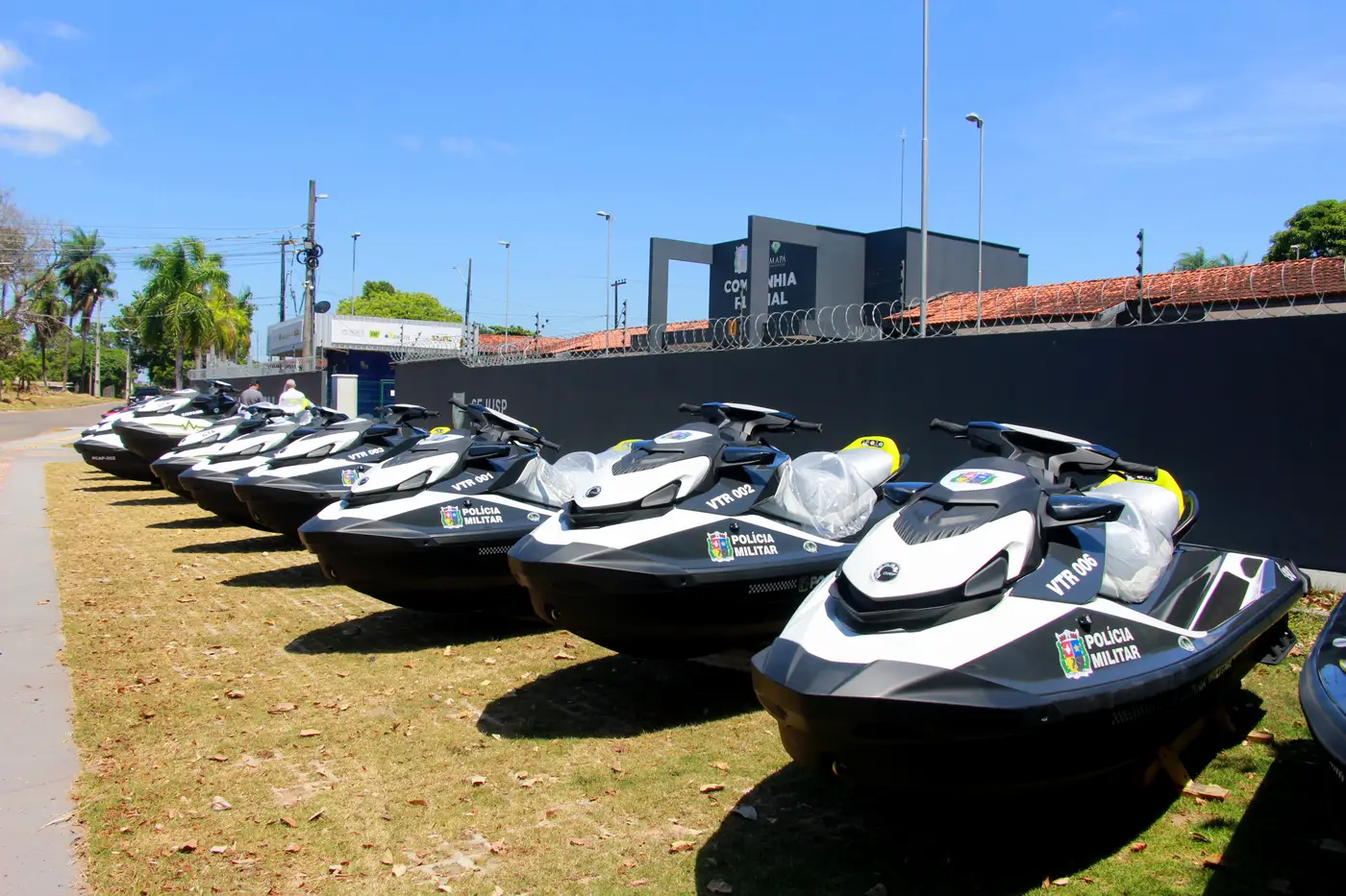 Entrega de 19 Motos Aquáticas para Segurança Pública