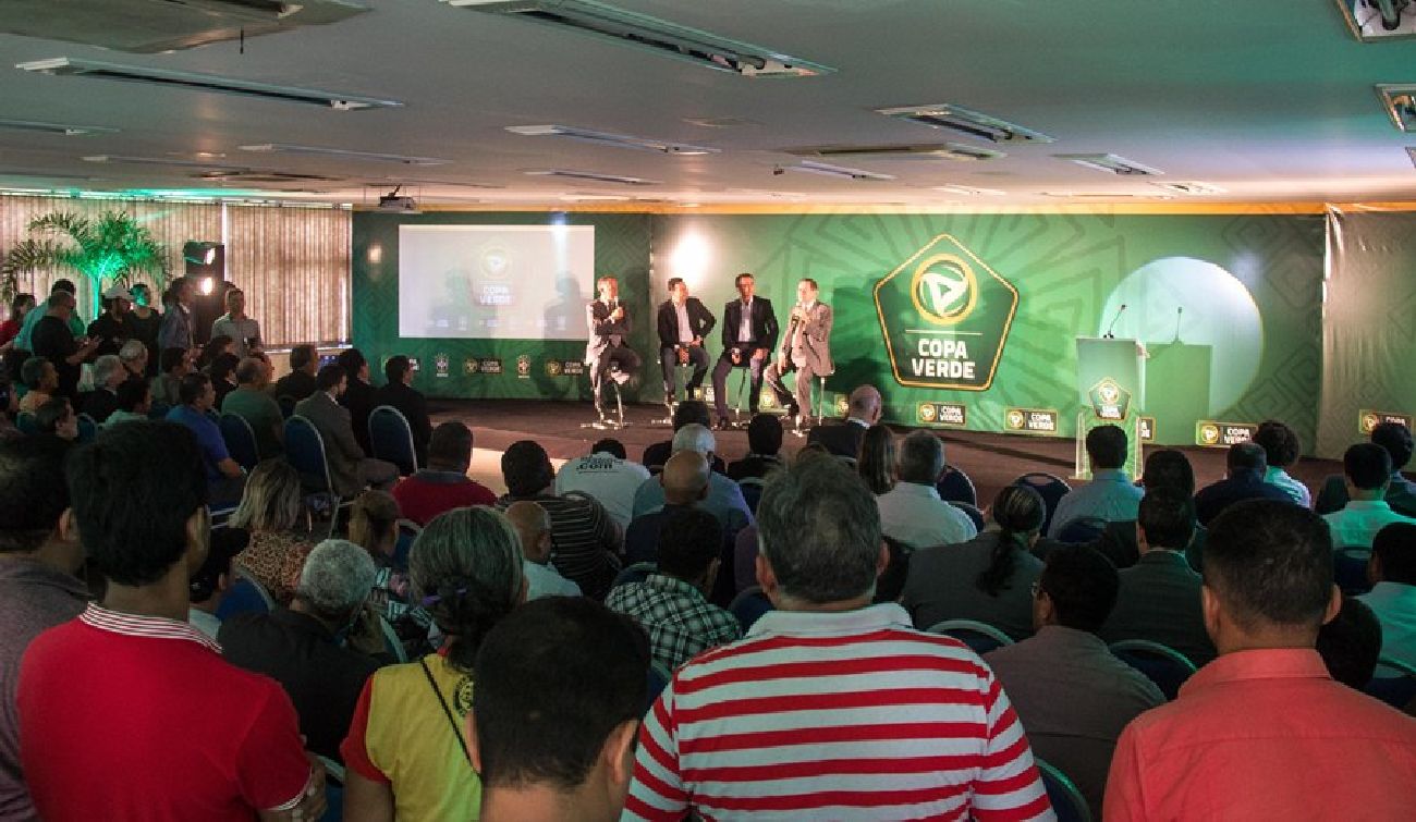 Dezenas de pessoas lotaram as dependências do Palácio do Setentrião no lançamento da Copa Verde