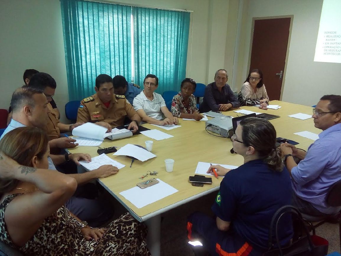 Reunião envolveu órgãos estaduais, federais e municipais que traçaram plano para a quadra carnavalesca