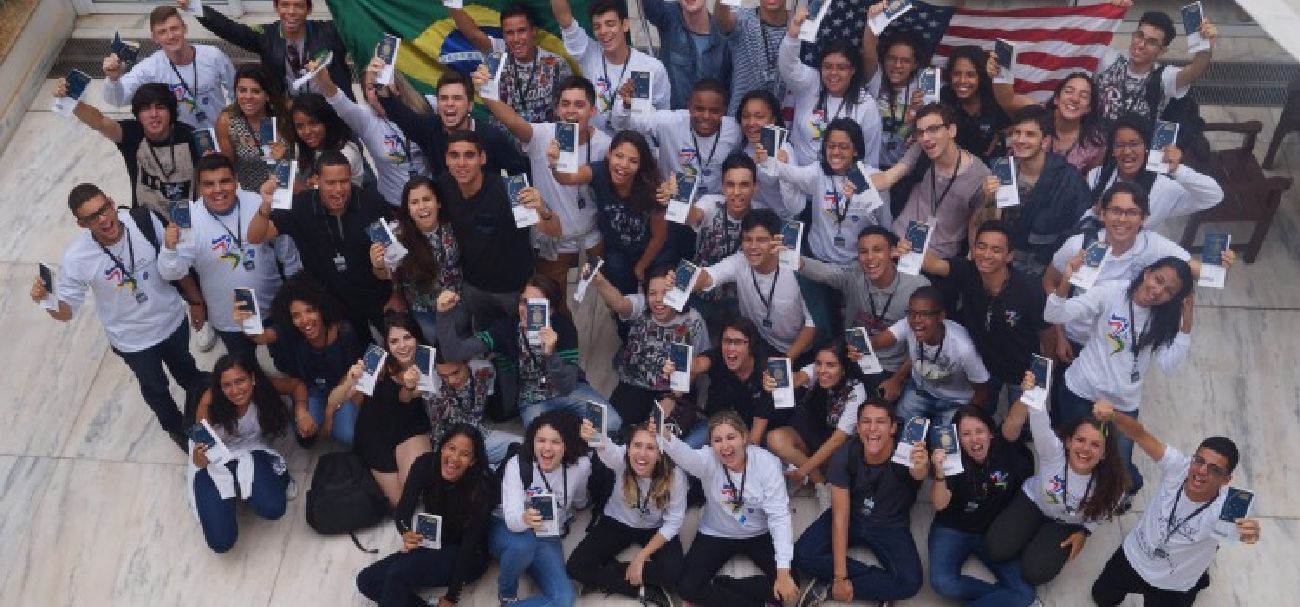 Programa Jovens Embaixadores leva estudantes da rede pública para intercâmbio nos Estados Unidos.
