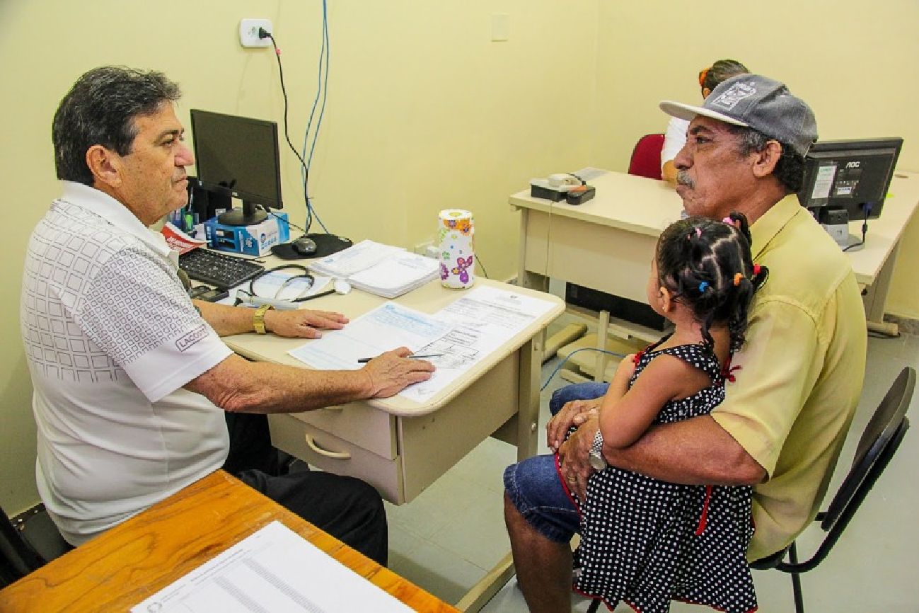 Pediatras, ginecologistas, clínicos gerais e dentistas fizeram os atendimentos à população