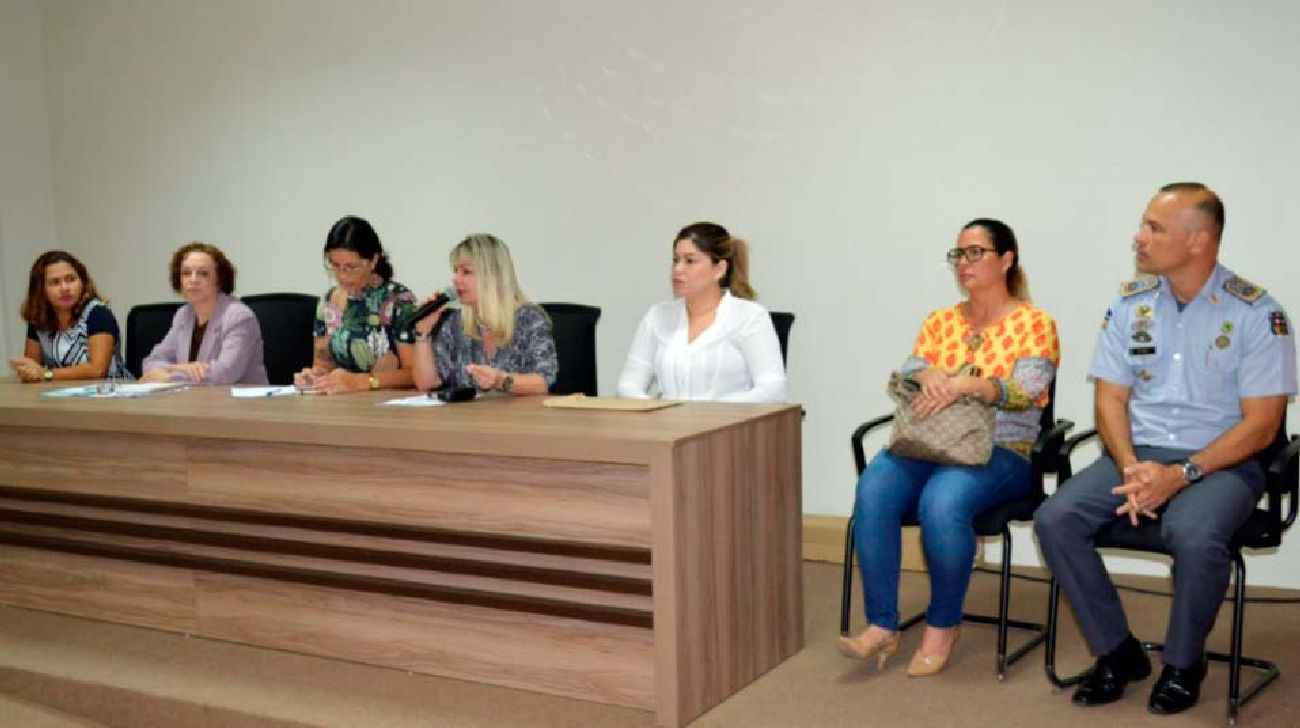 Representantes dos órgãos que compõem a rede participaram da reunião no Ministério Público do Amapá