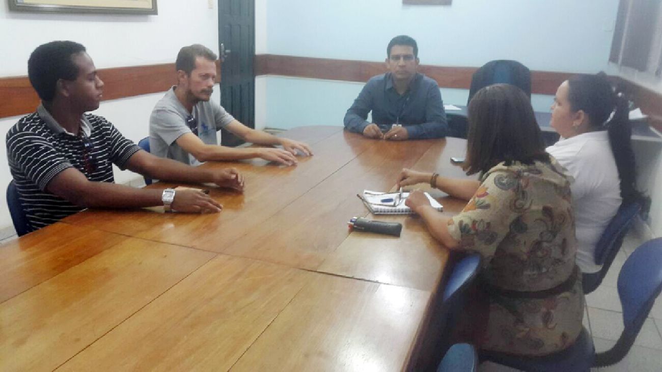 Reunião entre a Caesa, Prefeitura de Macapá e representantes do conjunto discutiu o problema no Mestre Oscar