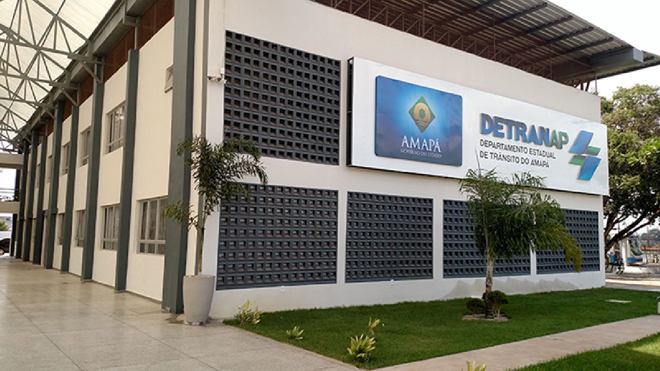 Detran vai leiloar mais de 300 veículos que estão apreendidos no pátio do órgão há mais de 60 dias