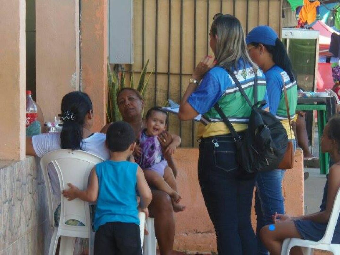 Equipe da Setur ouviu moradores, visitantes e empreendedores para saber sobre a avaliação a respeito da Festa de São Tiago