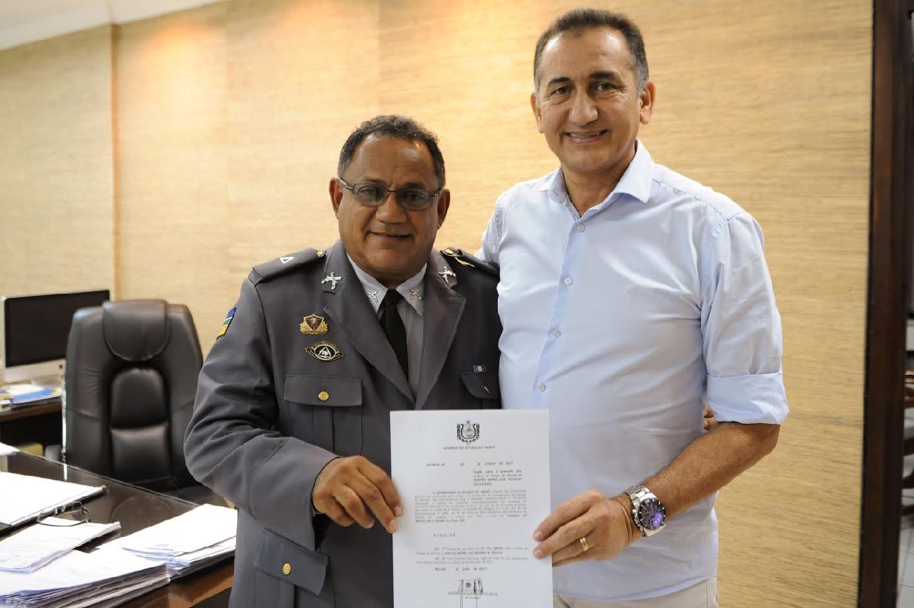 Durante a solenidade, o subtenente da PM Reinaldo Luiz Oliveira que possui 28 anos de corporação, passou para a graduação de tenente, uma vez que preenchia todos os requisitos para ascensão.