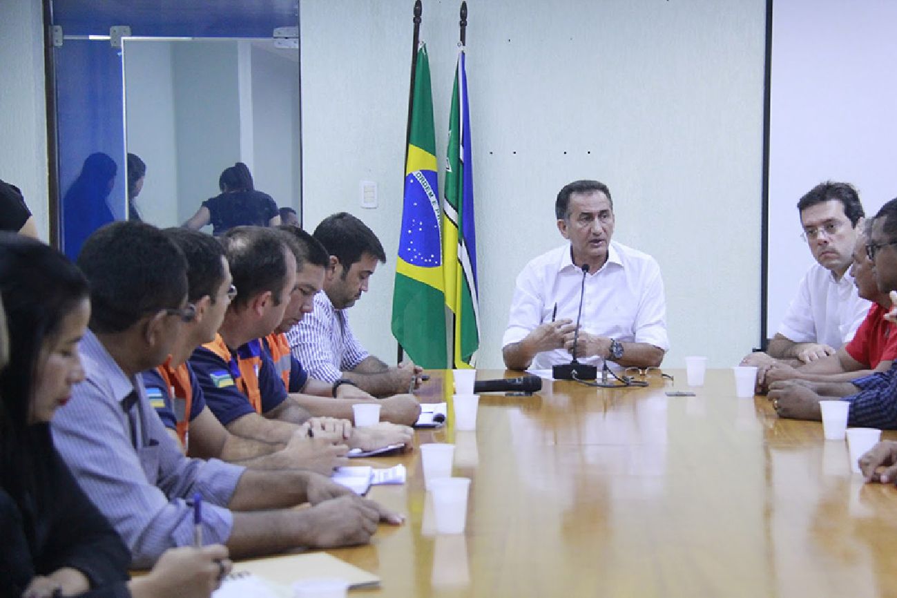 Governador Waldez Góes destacou a importância do diálogo com os representantes dos municípios para resolver os problemas
