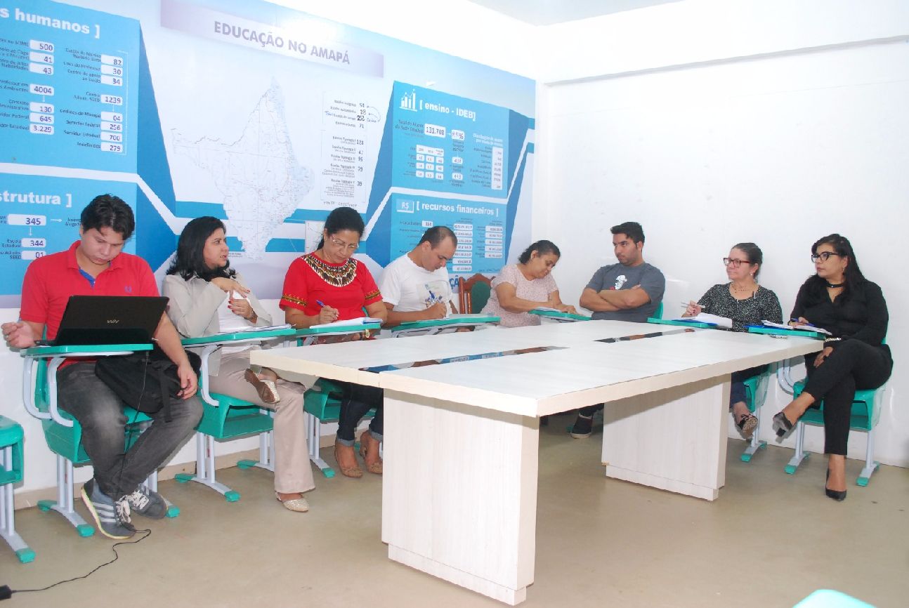 Reunião entre representantes das duas secretarias definiu detalhes da parceria para o cadastramento dos estudantes no ID Jovem