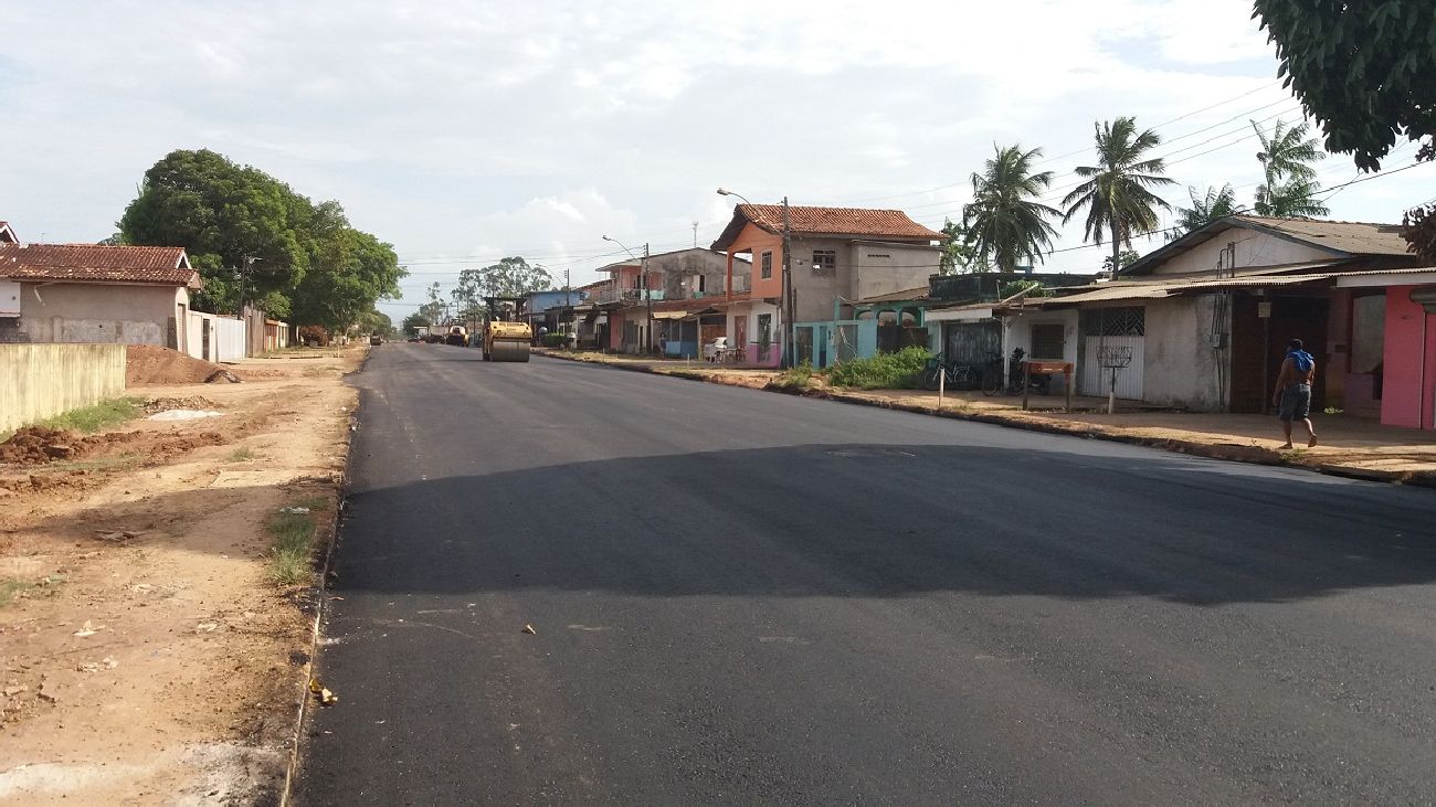 A avenida já havia recebido anteriormente os serviços de drenagem