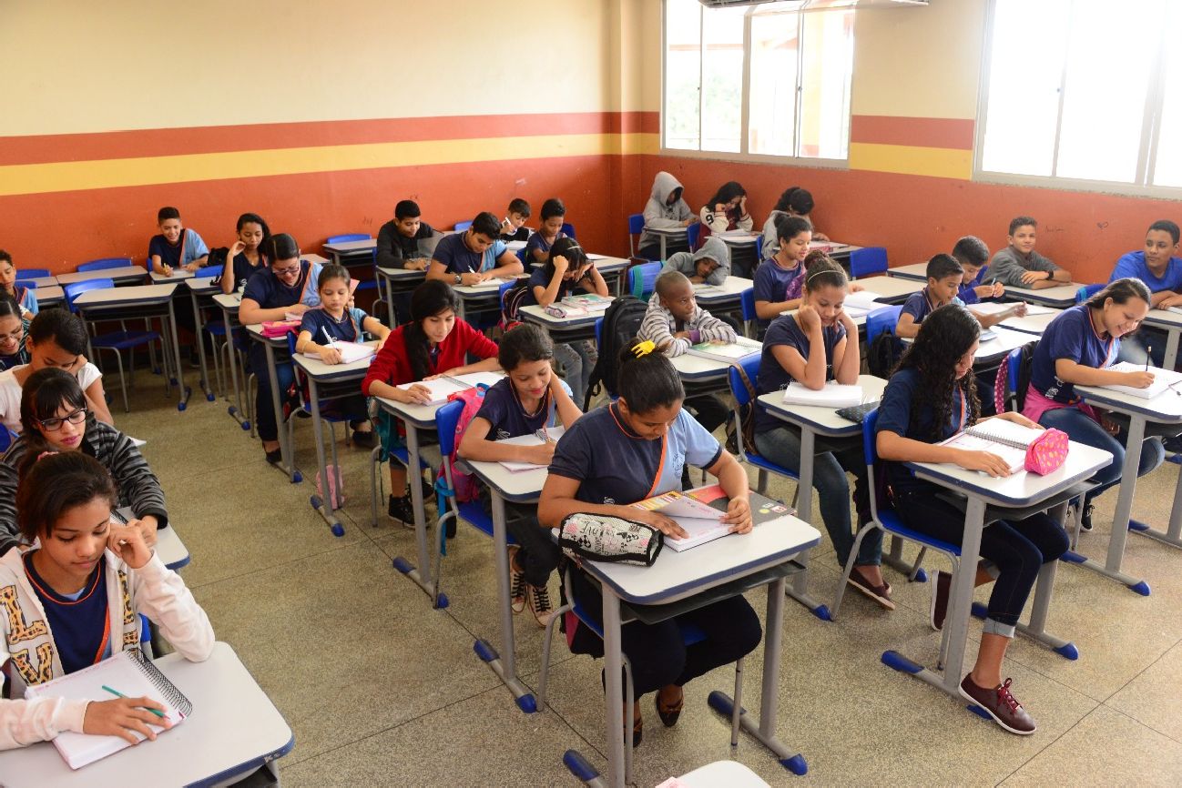 Alunos de 49 escolas da rede estadual fizeram textos em sala de aula, com orientação do professor