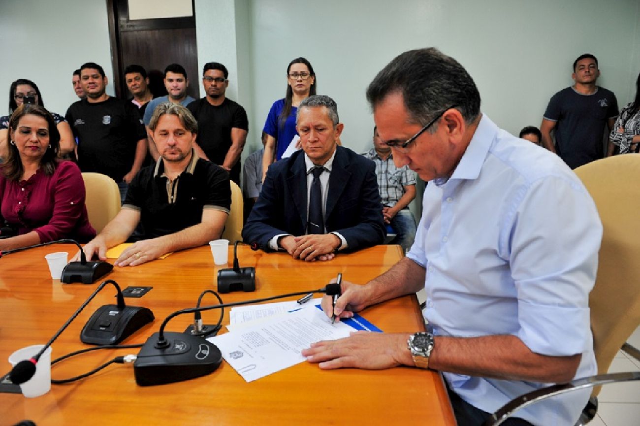 A incorporação foi um dos pedidos feitos pela categoria durante a mesa de discussões da Agenda do Servidor.