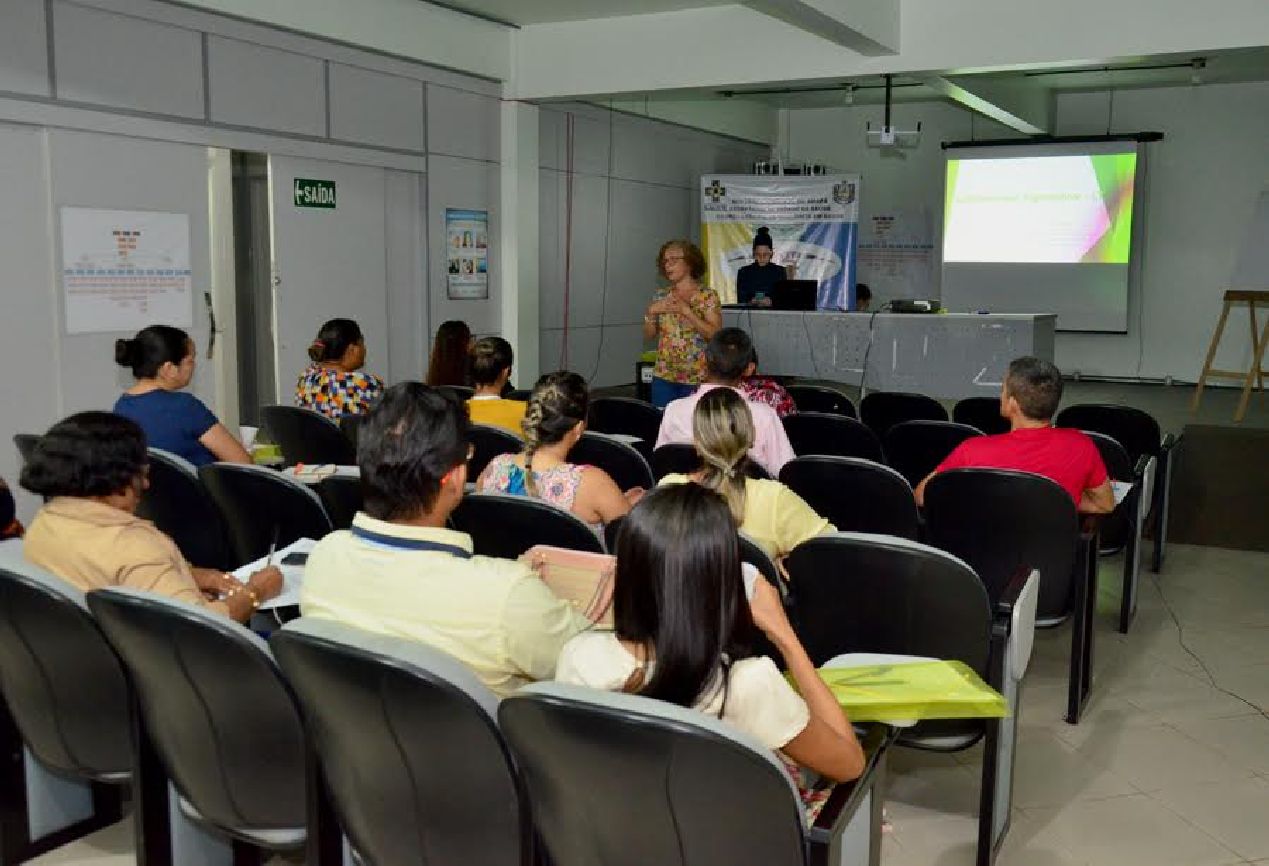 Representantes de Cutias, Laranjal do Jari, Vitória do Jari, Oiapoque, Serra do Navio, Ferreira Gomes e Porto Grande participaram da oficina