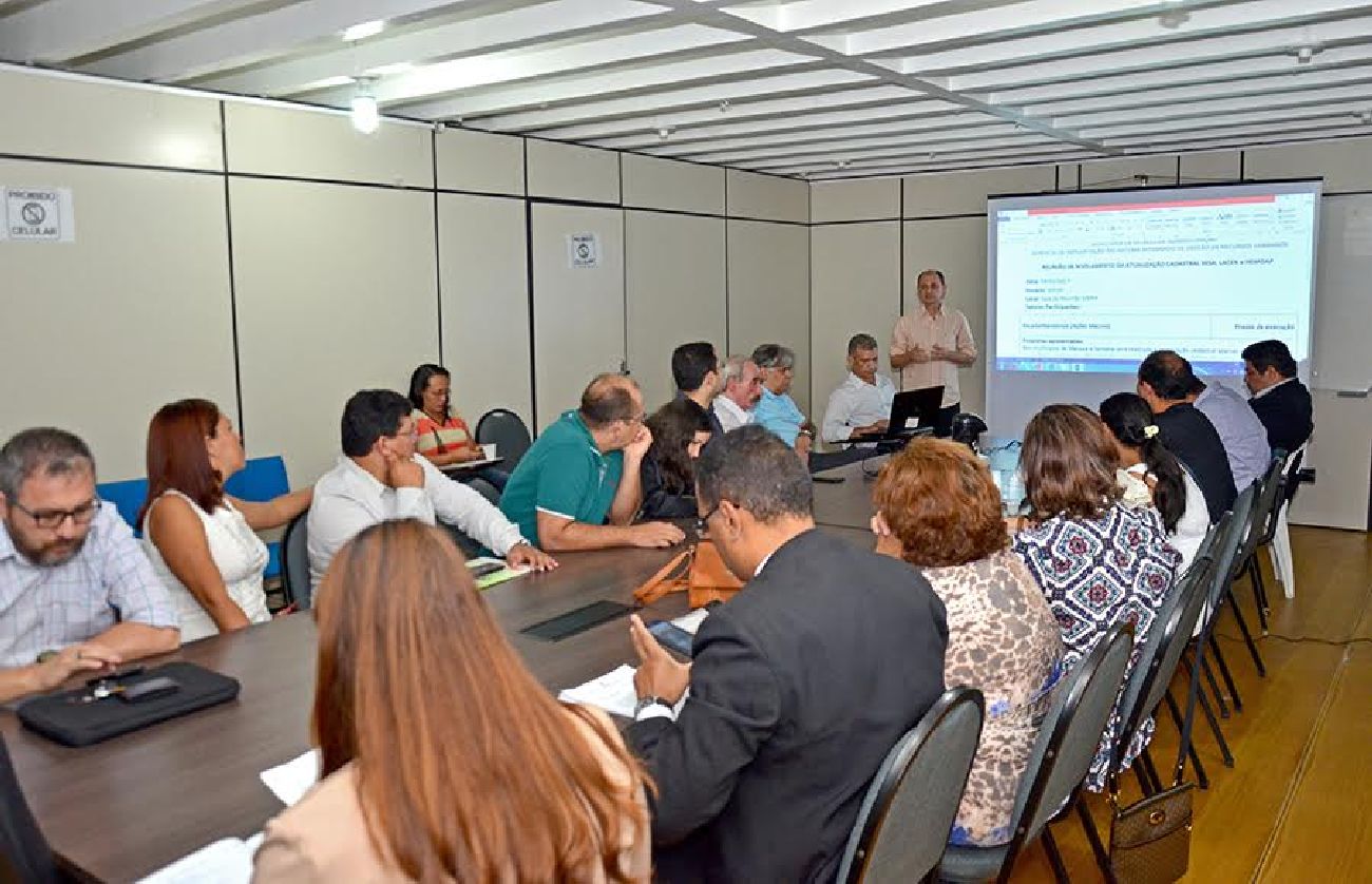 Para executar a ação, 200 colaboradores do governo vão trabalhar diretamente no atendimento