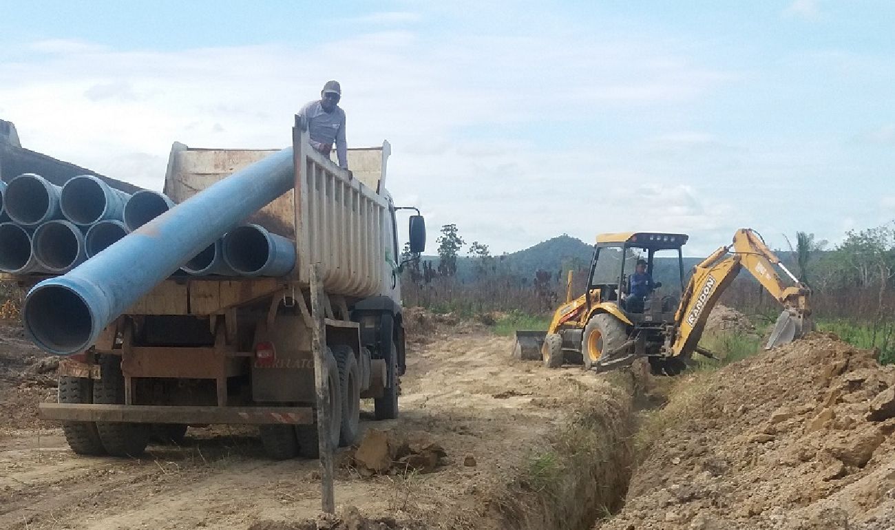 As obras vão beneficiar diretamente dois bairros da sede do município