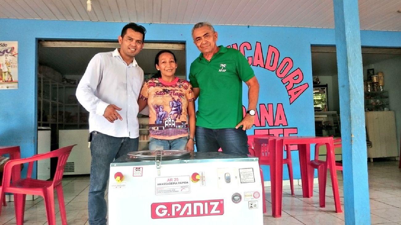 Maria Francinete foi atendida pela linha de crédito Amasol (Amapá Solidário)