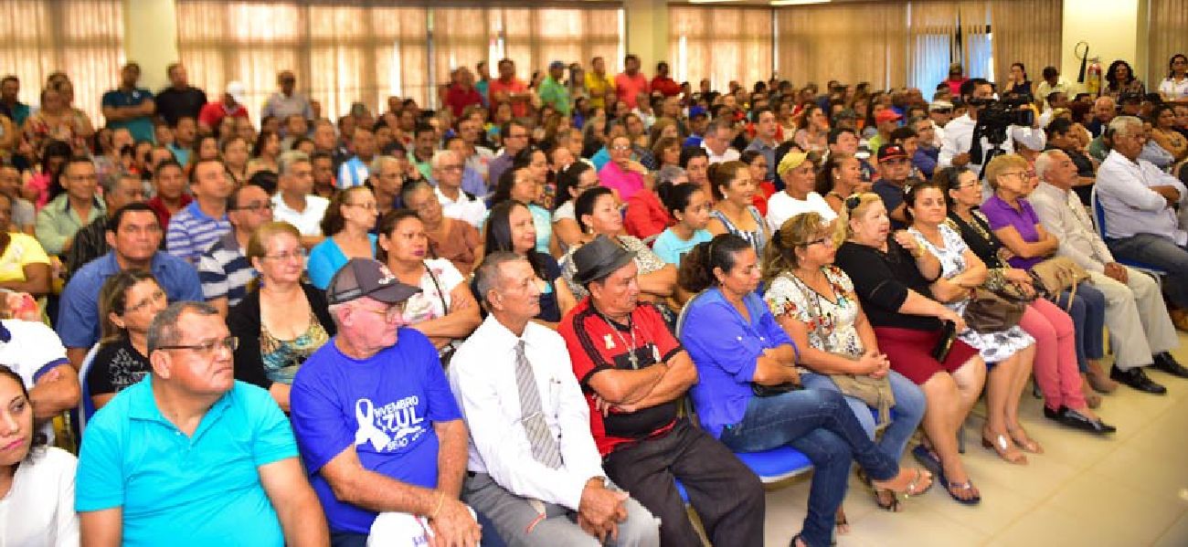 Servidores do grupo administrativo lotaram o auditório do Setentrião para receber a notícia