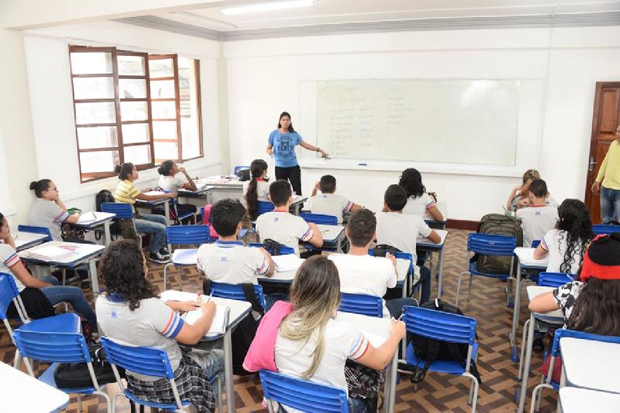 Processo é restrito a servidores efetivos e estáveis da rede estadual de ensino, além de servidores do quadro federal