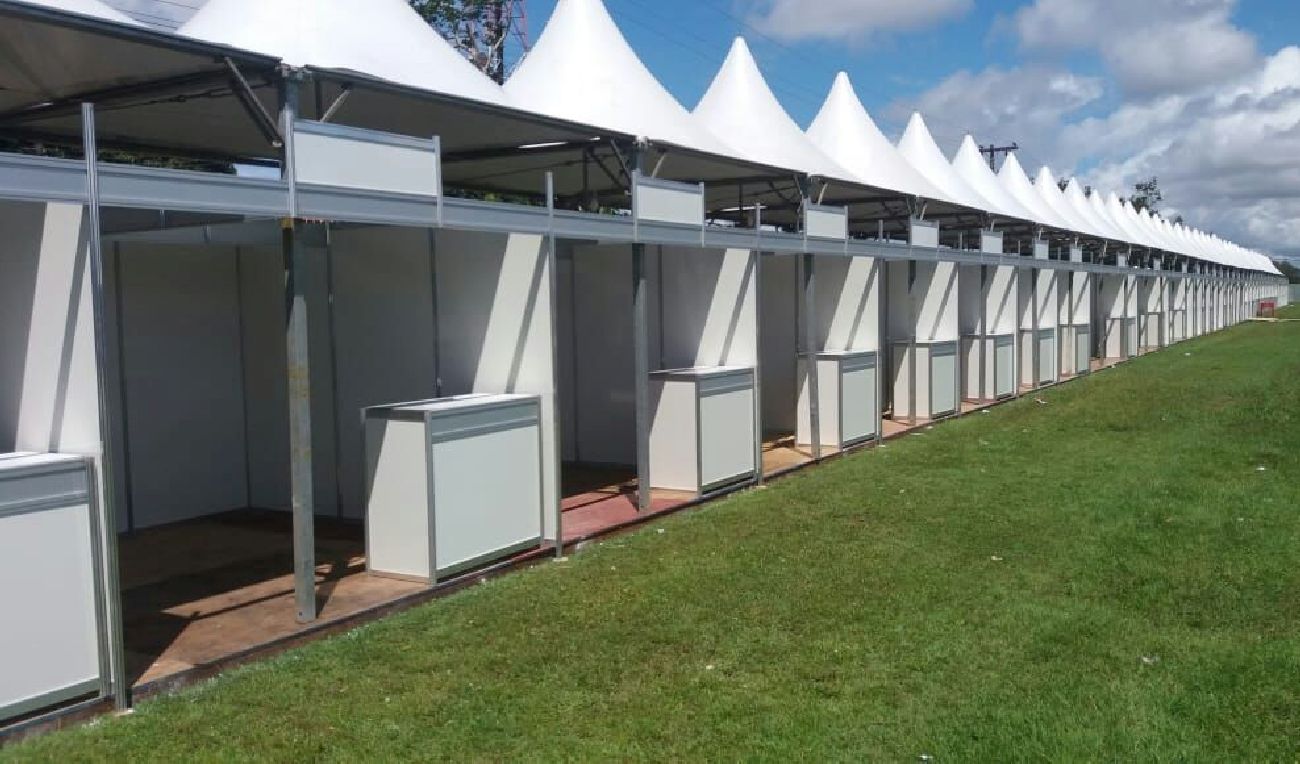 Um dos espaços montados no Parque de Exposições da Fazendinha para os empreendedores