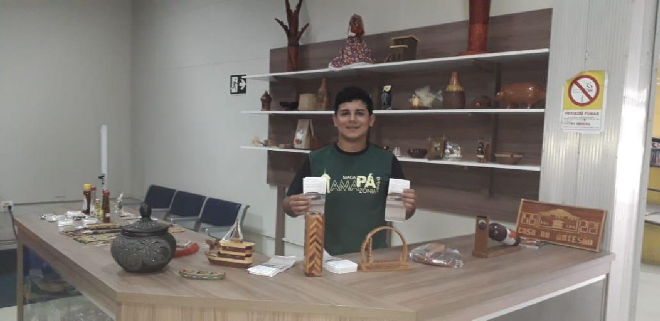 Grande fluxo de passageiros motivou a instalação de um ponto de exposição de artesanato no Aeroporto de Macapá