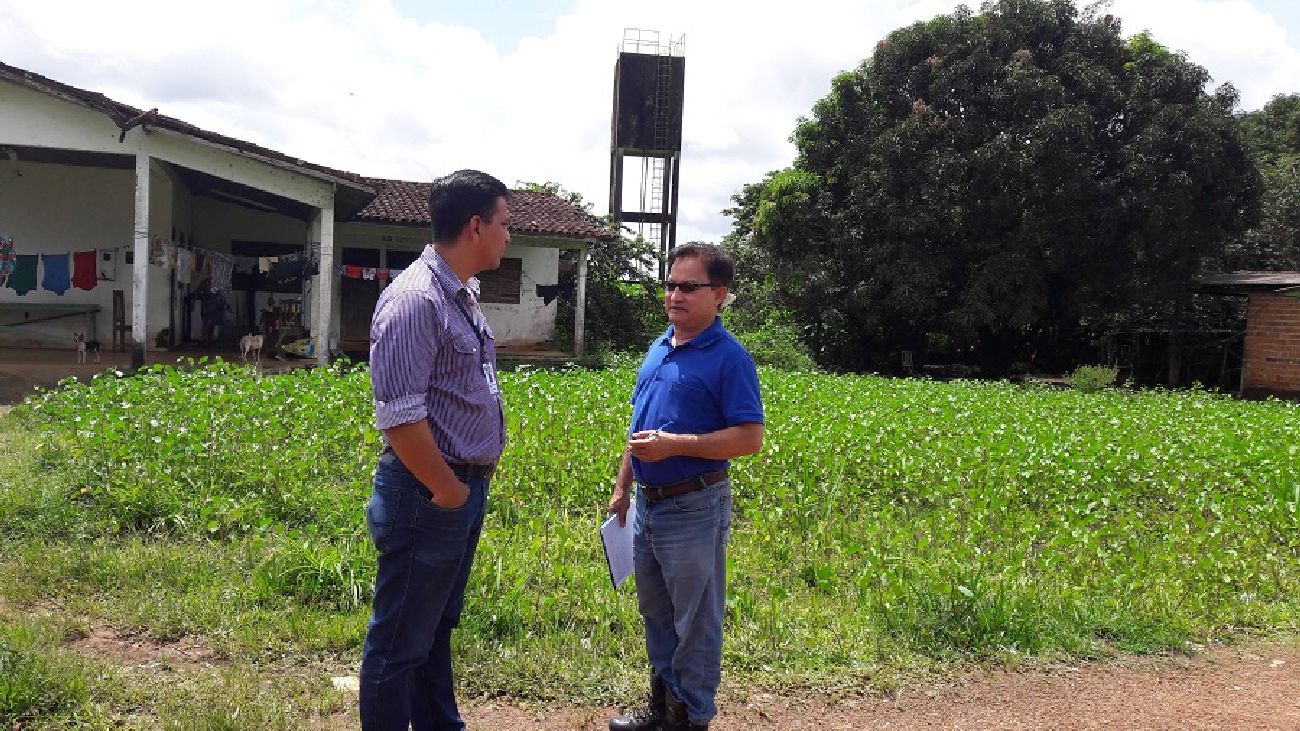 Diretor-presidente da Caesa, Valdinei Amanajás (à esquerda), esteve na região e confirmou a execução da obra pelo governo do estado