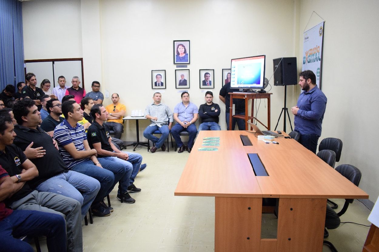 Apresentação do projeto reuniu servidores e colaboradores do órgão