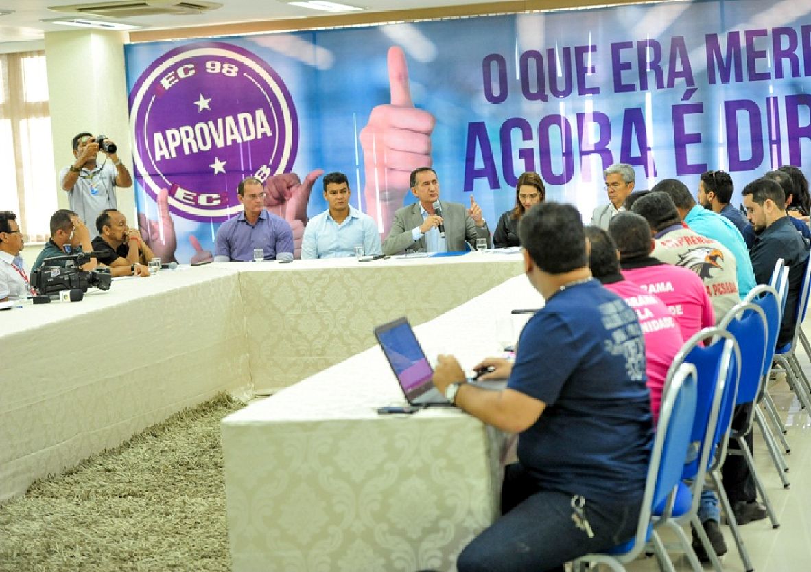O balanço foi feito durante o primeiro grande encontro que ele teve com a imprensa, nesta quinta-feira, 4, no Palácio do Setentrião.