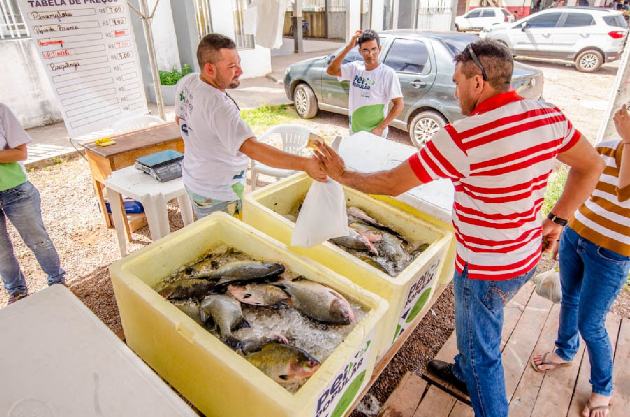 Alguns pontos de venda também terão feiras de biojoias, que são confeccionadas utilizando, inclusive, escamas e pele de peixes.
