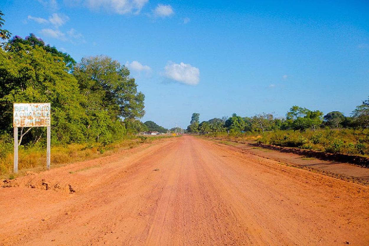 O lote 4 inicia no entroncamento do Km 21 da BR-210 até dois quilômetros após a ponte do Rio Vila Nova.