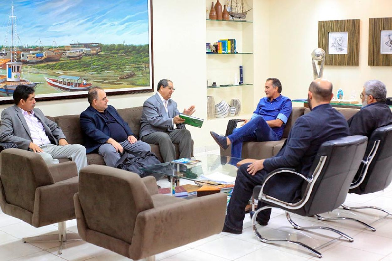Governador Waldez Góes e representantes da Embrapa e do governo do Amapá definiram os detalhes da parceria nesta quarta-feira