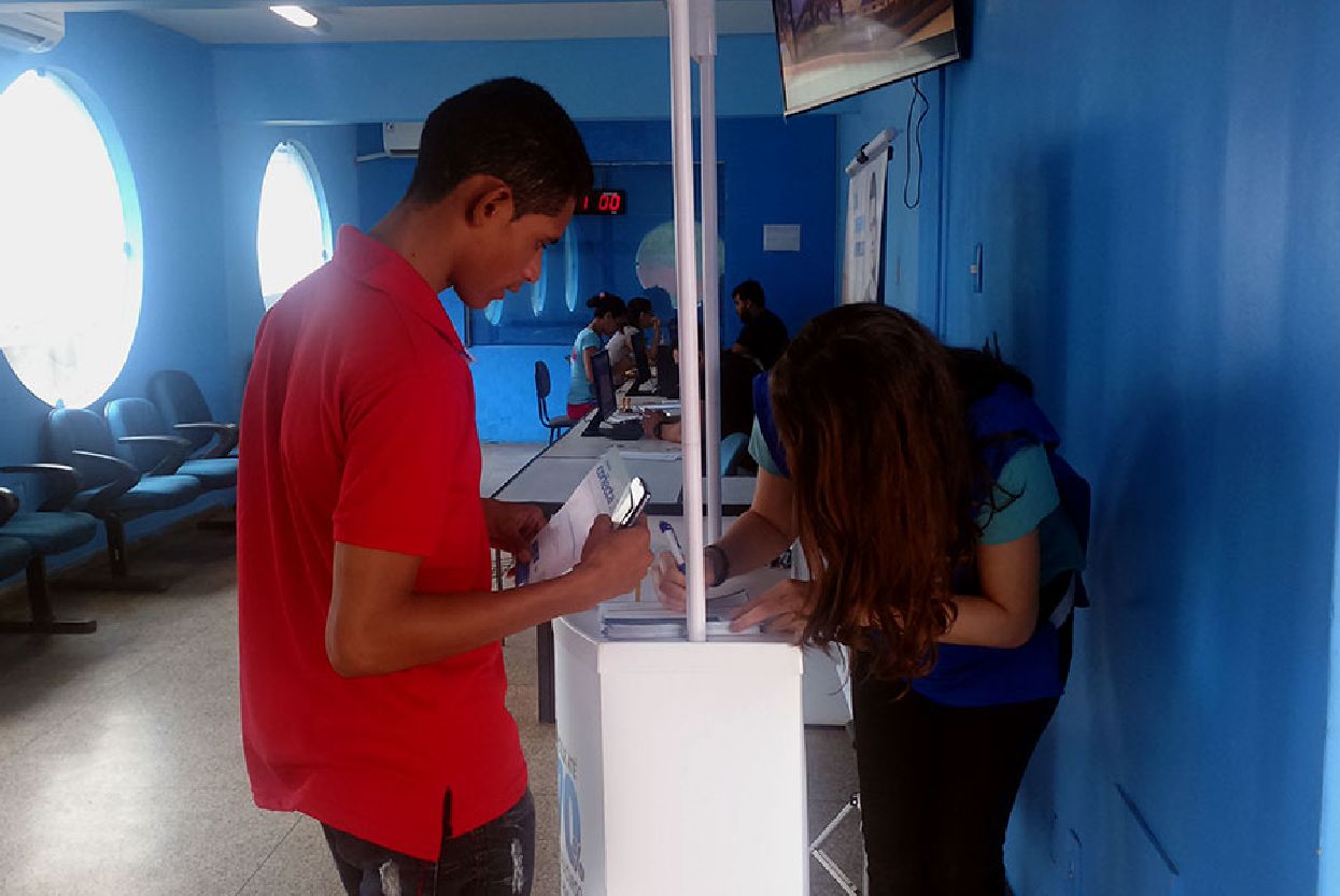 Inscrições são gratuitas e estão sendo realizadas no prédio do Sine Centro, das 8h às 12h