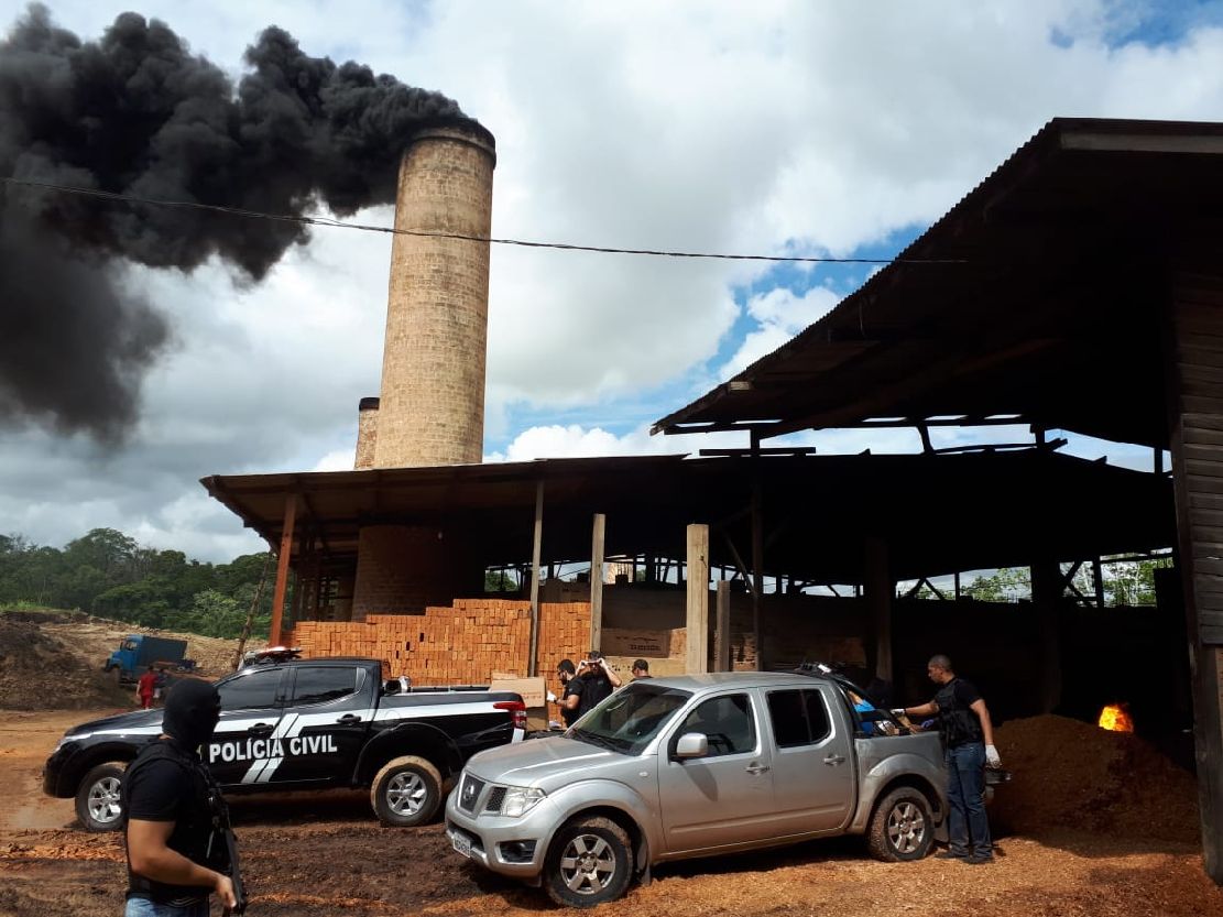 A queima dos entorpecentes ocorreu em uma cerâmica do bairro Zerão, zona sul de Macapá
