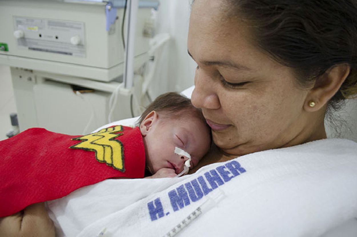 Acompanhamento médico durante o pré-natal é fundamental para identificar algum tipo de doença e garantir um parto seguro