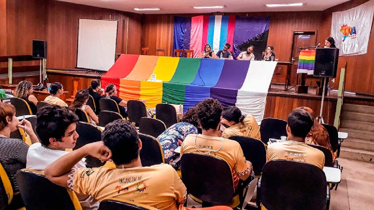 Evento prossegue até o dia 22 de abril, no auditório da Universidade Estadual do Amapá (Ueap)