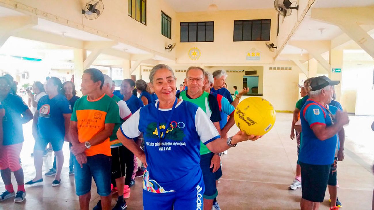 9ª Olimpíada da Terceira Idade está acontecendo no Rotary Clube; evento encerra nesta sexta-feira, 30, com o baile da integração
