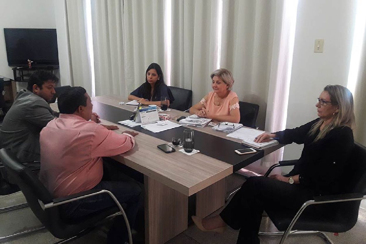 Prefeito de Mazagão, Dudão Costa, foi recebido pela presidente da Agência Amapá, Tânia Maria, para tratar do Distrito Industrial